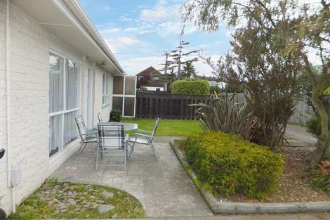 Photo of property in 2/490 Barbadoes Street, Edgeware, Christchurch, 8013