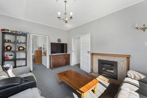 Photo of property in 11 Page Street, Stratford, 4332