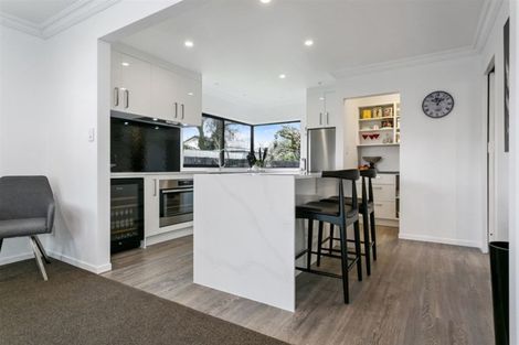 Photo of property in 52a Hamilton Road, Cambridge, 3434