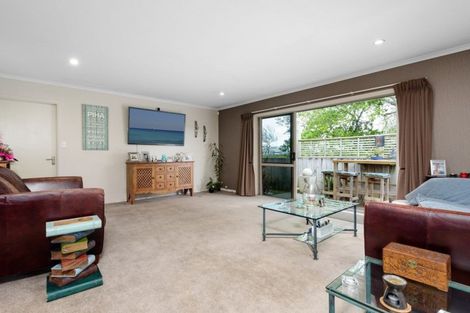 Photo of property in 74b Simpson Road, Papamoa Beach, Papamoa, 3118