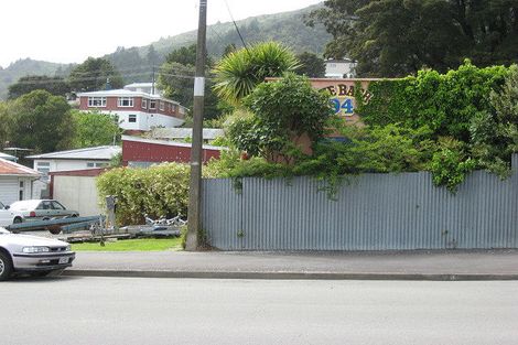 Photo of property in 94 Wellington Street, Picton, 7220