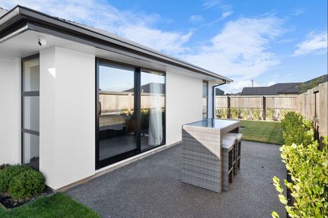 Photo of property in 6 Maleny Lane, Rolleston, 7615