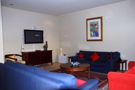 Photo of property in Highwic, 32u3 Hobson Street, Thorndon, Wellington, 6011