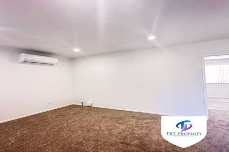 Photo of property in 25 Flat Bush Road, Otara, Auckland, 2023