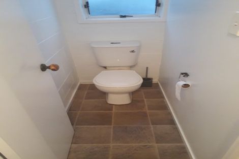 Photo of property in Whitehall Flats, 35unit Malfroy Road, Victoria, Rotorua, 3010