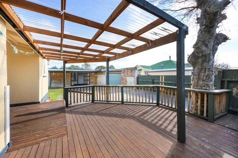 Photo of property in 17 Douglas Street, West End, Palmerston North, 4412
