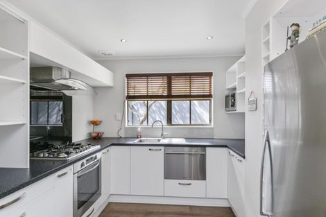 Photo of property in 6a Bayou Lane, Churton Park, Wellington, 6037