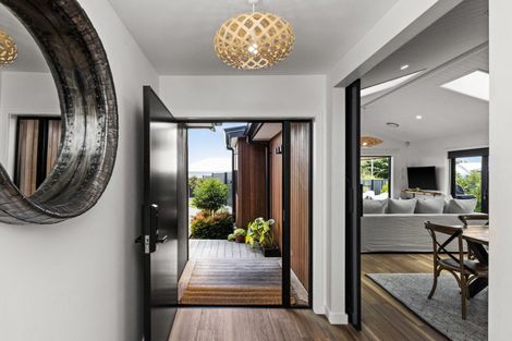 Photo of property in 5 Rich Rise, Havelock North, 4130