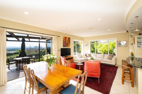 Photo of property in 57 Hikanui Drive, Havelock North, 4130