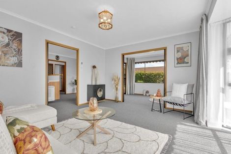 Photo of property in 5 Aylmer Street, Somerfield, Christchurch, 8024