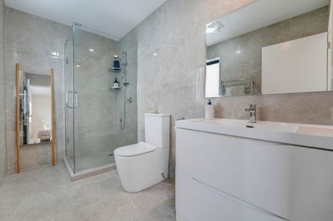 Photo of property in 44 Waipuhinui Way, Wiri, Auckland, 2104