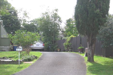 Photo of property in 1/10 Frank Evans Place, Henderson, Auckland, 0610