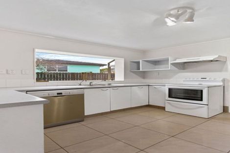 Photo of property in 19 Tonson Place, Weymouth, Auckland, 2103
