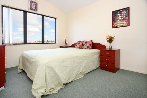 Photo of property in 25/45 Secoia Crescent, Mangere, Auckland, 2022