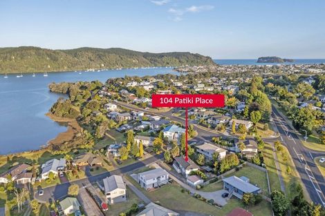 Photo of property in 104 Patiki Place, Whangamata, 3620