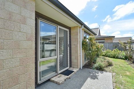 Photo of property in 3 Reeves Road, Rangiora, 7400