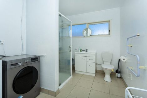 Photo of property in 25 Kenmure Avenue, Forrest Hill, Auckland, 0620