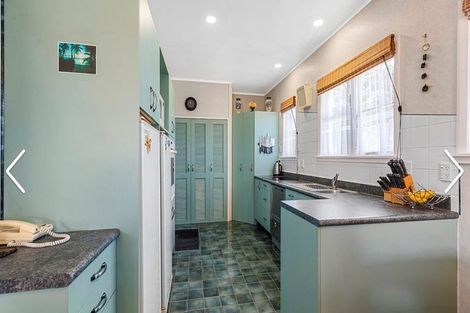 Photo of property in 62 Tannadyce Street, Strathmore Park, Wellington, 6022