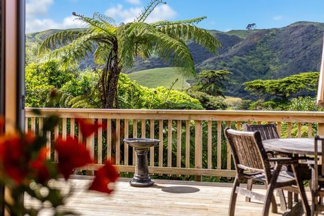 Photo of property in 4 Haunui Road, Pukerua Bay, 5026
