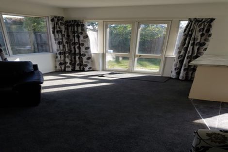 Photo of property in 18 Sea Eagles Place, North New Brighton, Christchurch, 8083