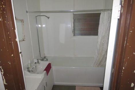 Photo of property in 19 Fonblanque Street, Westport, 7825