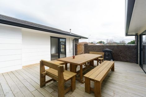 Photo of property in 29 Pencarrow Street, Highbury, Palmerston North, 4412