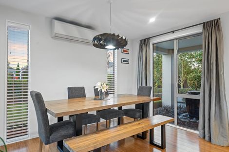 Photo of property in 7 Waterstock Way, Parklands, Christchurch, 8083