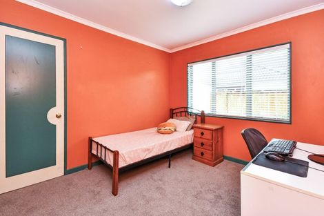 Photo of property in 28 Taka Street, Takanini, 2112