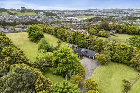 Photo of property in 11 Gracechurch Drive, Flat Bush, Auckland, 2016