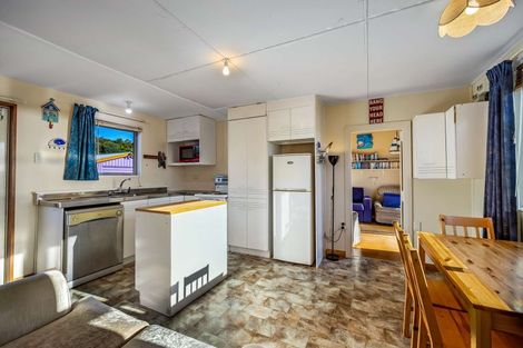 Photo of property in 97 South Bay Parade, South Bay, Kaikoura, 7300