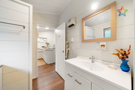 Photo of property in 106 Cambridge Terrace, Fairfield, Lower Hutt, 5011