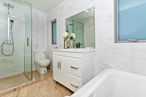 Photo of property in 285 Don Buck Road, Massey, Auckland, 0614