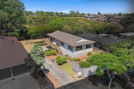 Photo of property in 26 Imogene Way, Half Moon Bay, Auckland, 2012