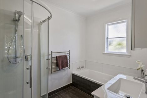 Photo of property in 310 Clyde Road, Bryndwr, Christchurch, 8053