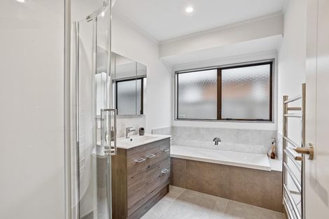 Photo of property in 2/65 Granville Drive, Massey, Auckland, 0614