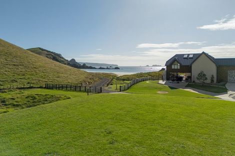 Photo of property in 99 Skippers Road, Opito Bay, Whitianga, 3592
