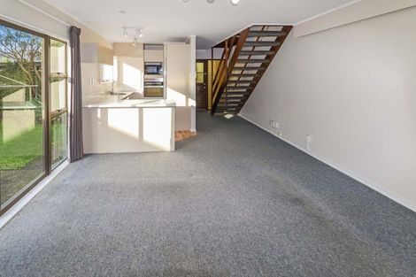 Photo of property in 103f7 Rongotai Road, Kilbirnie, Wellington, 6022