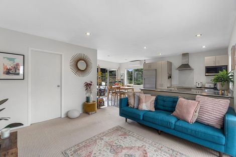 Photo of property in 3a Katrina Place, Massey, Auckland, 0614