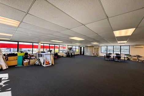 Photo of property in 150 Blenheim Road, Riccarton, Christchurch, 8041