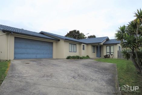 Photo of property in 26 Reybert Place, Massey, Auckland, 0614