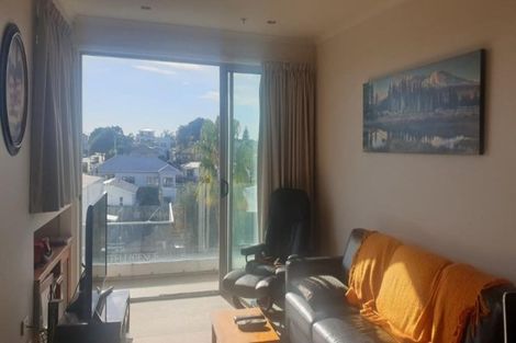 Photo of property in 306/332 Maunganui Road, Mount Maunganui, 3116