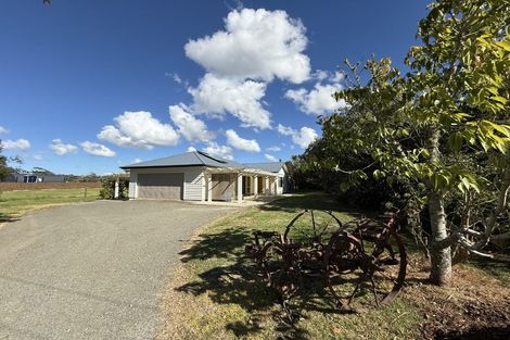 Photo of property in 61 Kahikatea Flat Road, Dairy Flat, Albany, 0794