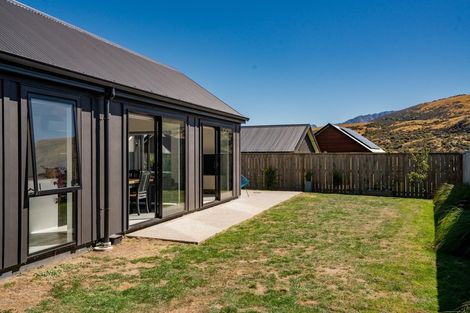 Photo of property in 7 Maize Street, Jacks Point, Queenstown, 9371