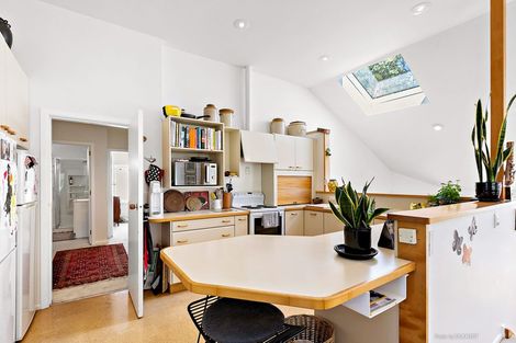 Photo of property in 22 Harbour View Road, Northland, Wellington, 6012