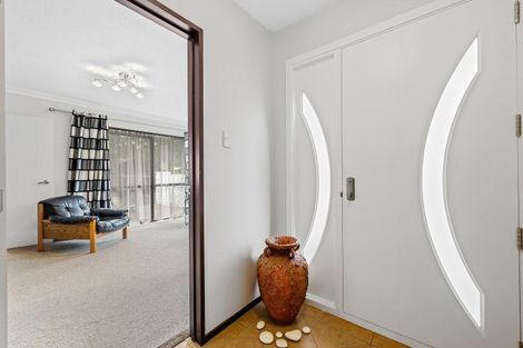 Photo of property in 57 Karnak Crescent, Russley, Christchurch, 8042