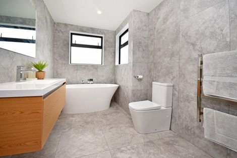 Photo of property in 58 Hayfield Way, Karaka, Papakura, 2113