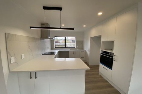 Photo of property in 3/96 Nile Road, Milford, Auckland, 0620