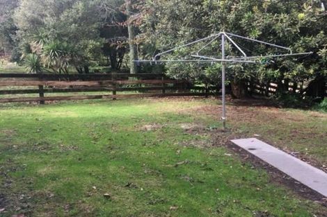 Photo of property in 23 Saint Ives Grove, Whalers Gate, New Plymouth, 4310