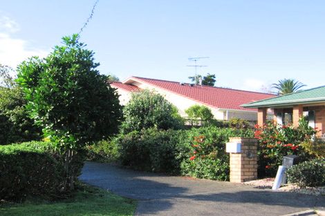 Photo of property in 10 Columbia Place, Albany, Auckland, 0632