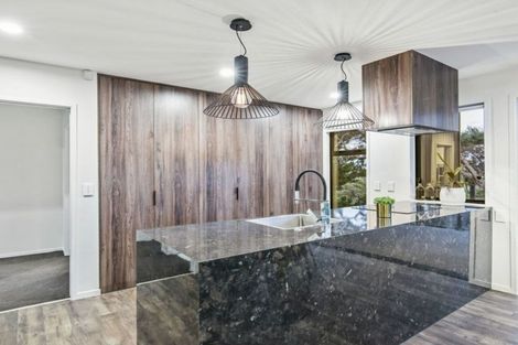 Photo of property in 131c Rosier Road, Glen Eden, Auckland, 0602